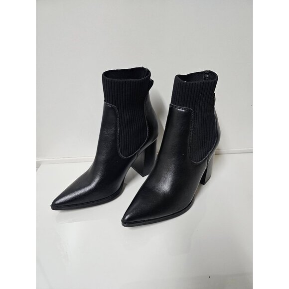 STEVE MADDEN Hollis Bootie In Black Size 5.5M - Picture 1 of 9